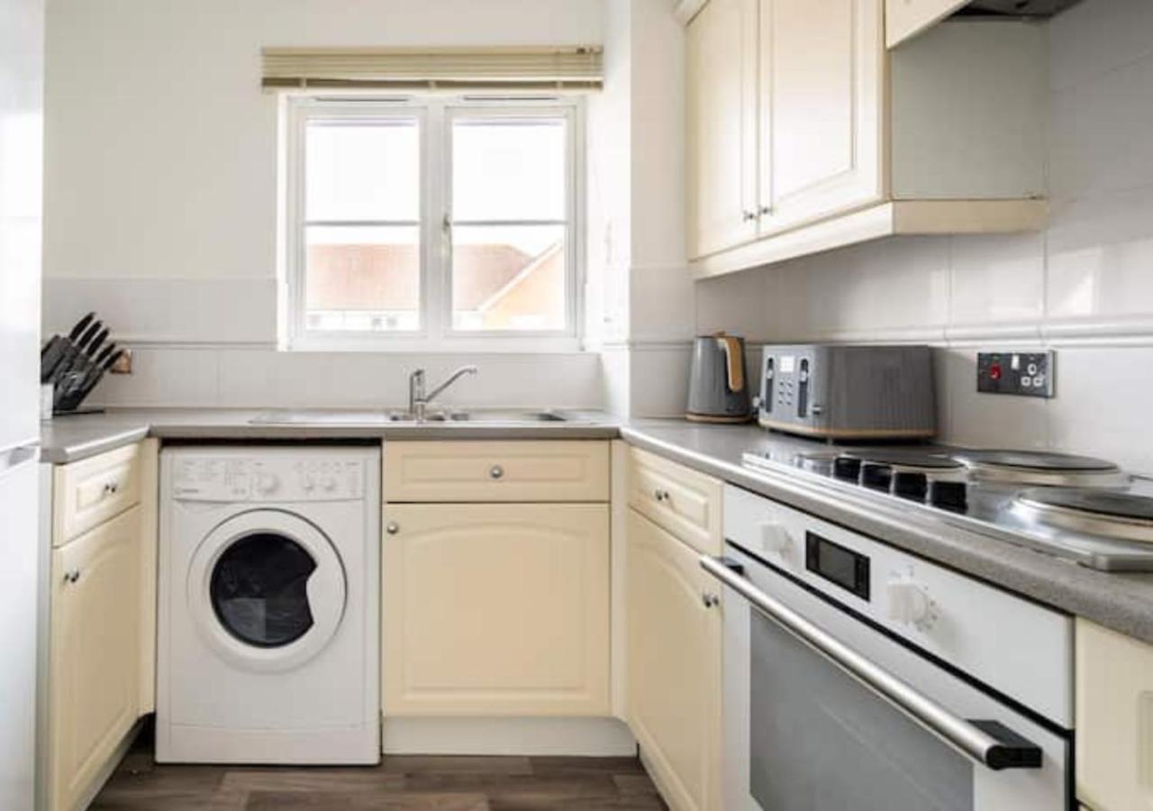 Peniel Properties - Welwyn Garden City Eksteriør billede